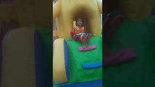 Download Lagu NGABUBURIT MAIN BALON BESAR DI TAMAN BANJARSARI #shorts #KeluargaMahrus MP3