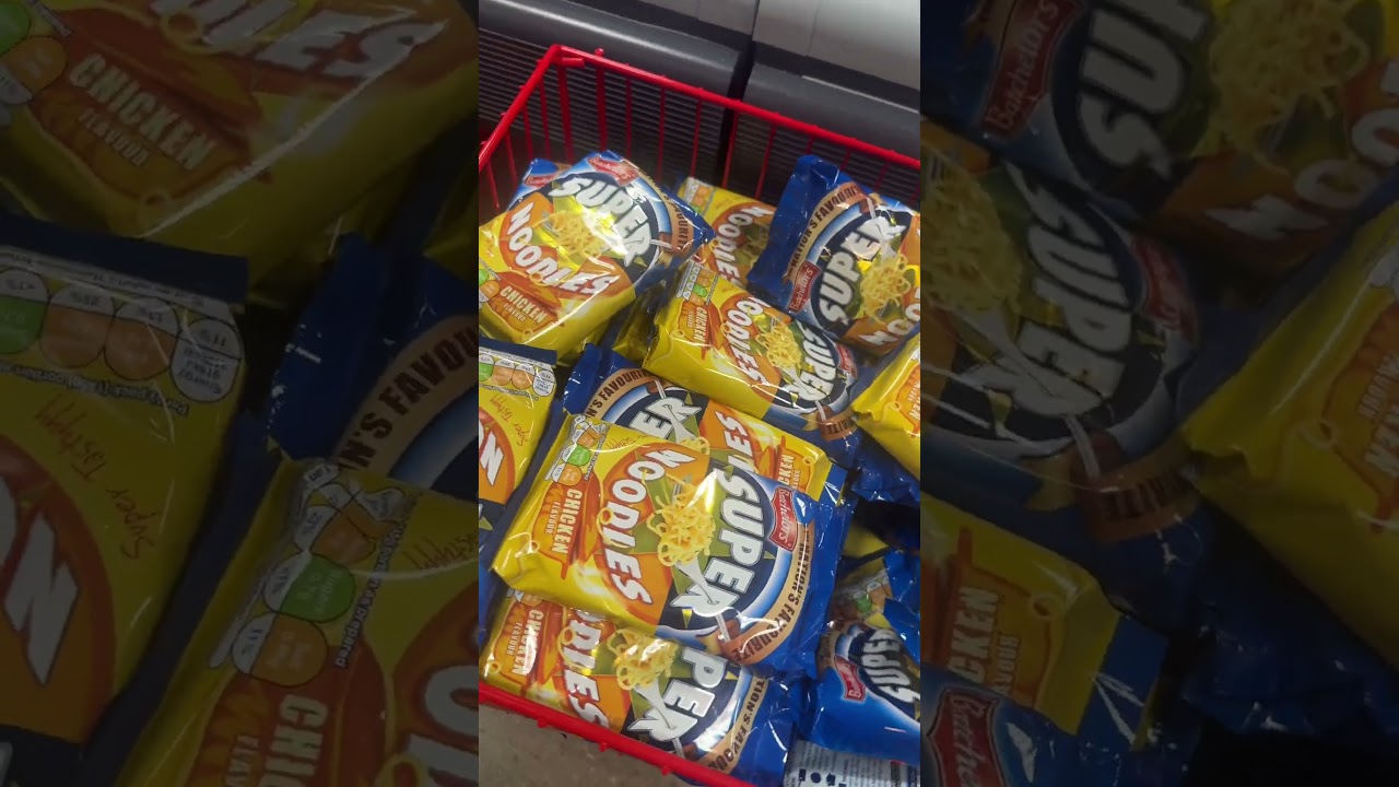 Добро пожаловать на первую в мире фабрику по производству курицы!