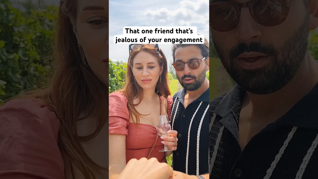 Хотя бы сделай вид, что рад за меня 🤣 