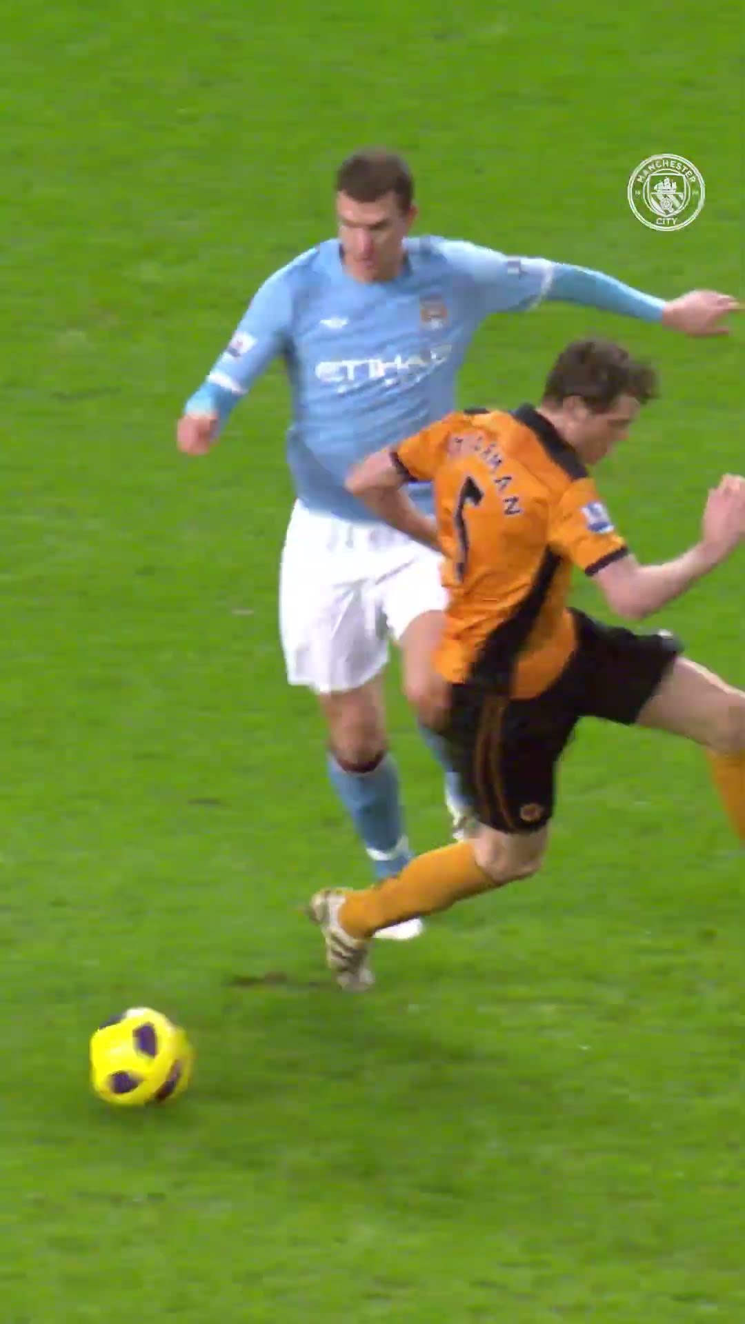 Dzeko ?? Yaya ?? Goal ⚽️ #shorts #mancity #goals #skills