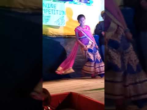 सरस्वती पूजा के शुभ अवसर पर एक छोटा सा संस्कृति कार्यक्रम किया गया बच्चो द्वारा प्रोग्राम आप लोग जरू