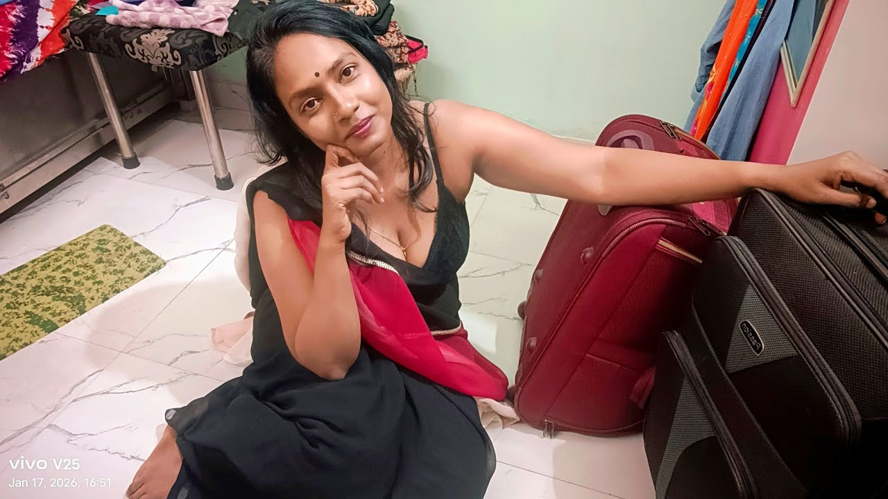 ঘুরতে যাবার আগে ব্যাগ প্যাকিং নিয়ে স্ট্রাগল চলেছে আমার 