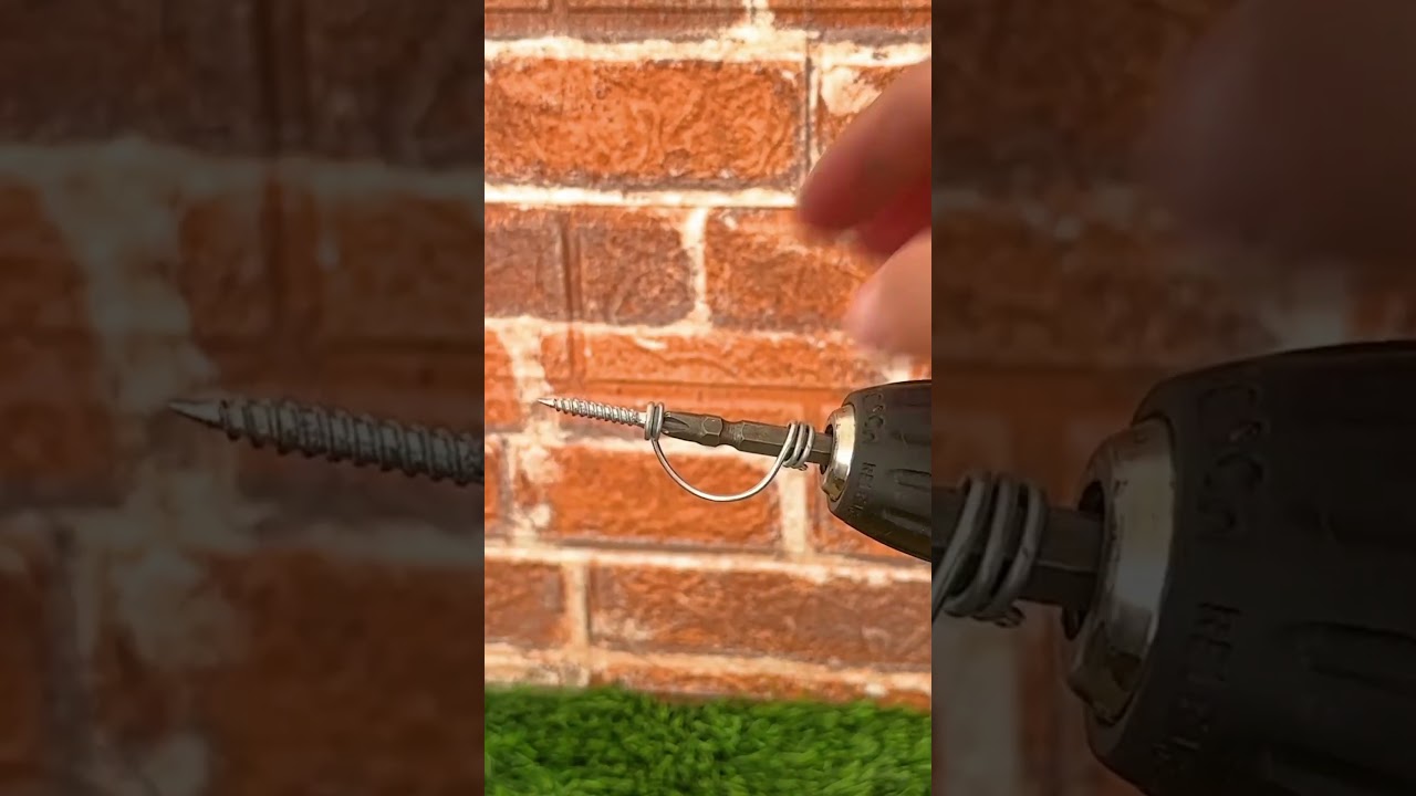 Say goodbye to losing screws in tight spaces#viralvideo #woodworking #decoration #tools #shorts