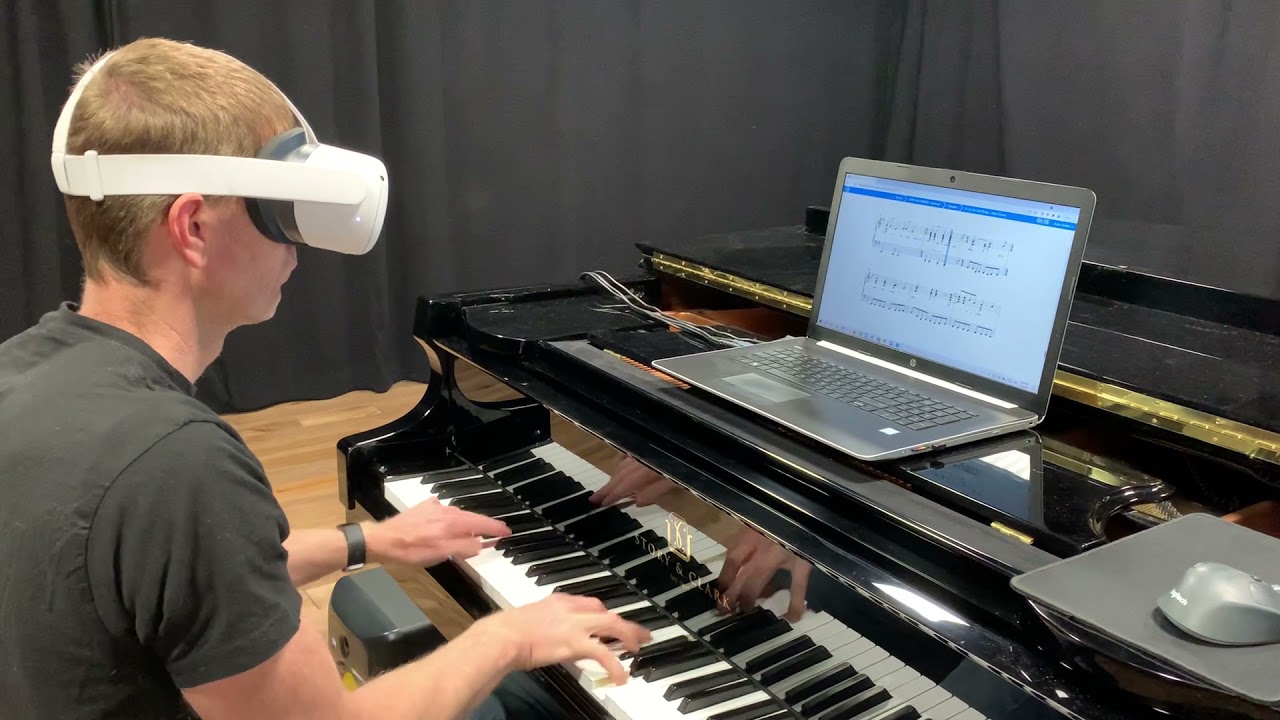 Me Playing Piano with Oculus Quest 2 YouTube