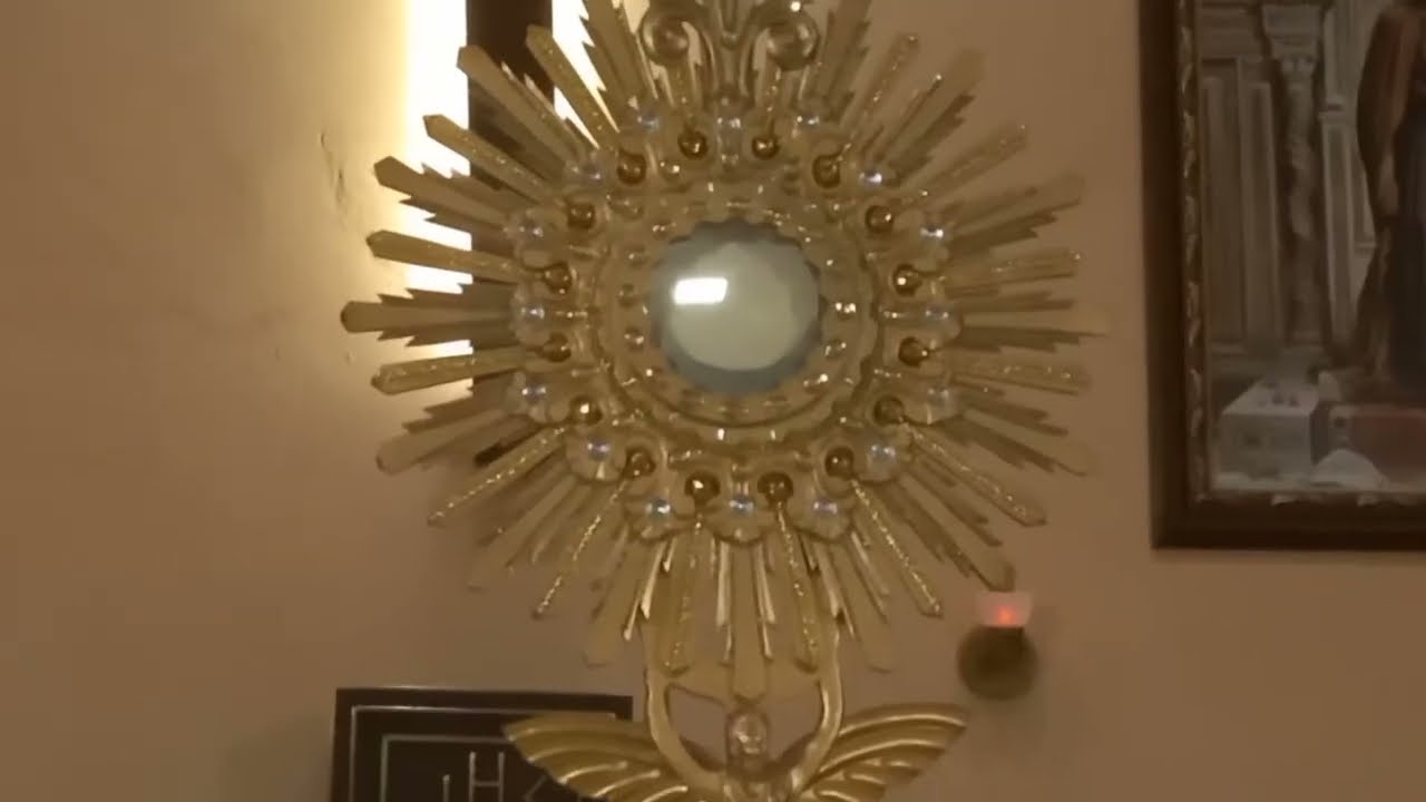 Adoração ao Santíssimo Sacramento