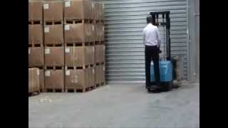 Compact Walkie Stacker - 1600kg