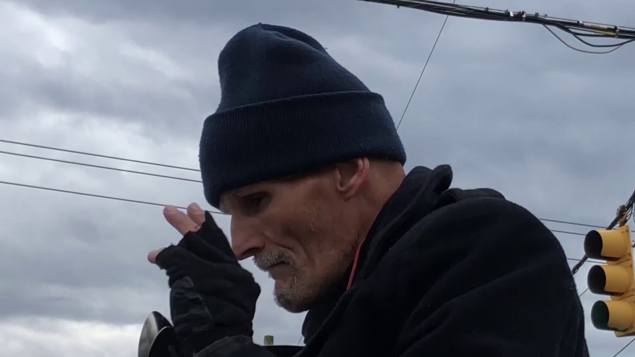 Meet Spoonman! - YouTube