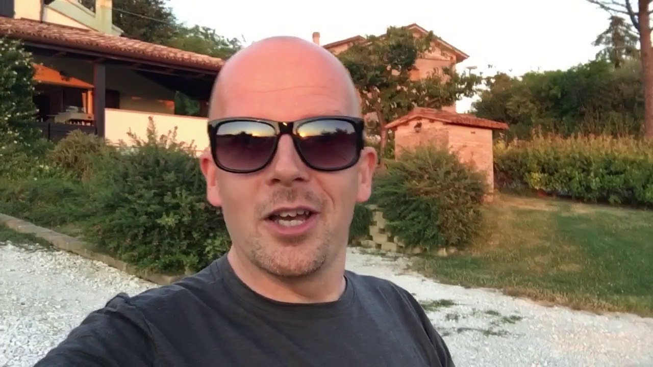 Day 21 Quick Tip for Getting Cheaper Flights! - YouTube