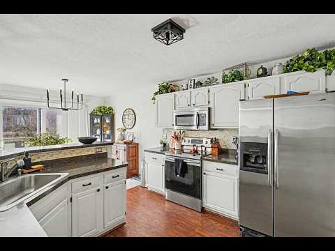 4404 Willow View Court, Howell, MI home video tour