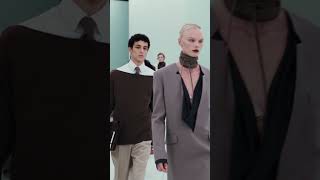 BOSS Fall/Winter 2023: serving confidence from start to finish #BOSSMilanShow #BeYourOwnBOSS #MFW screenshot 2