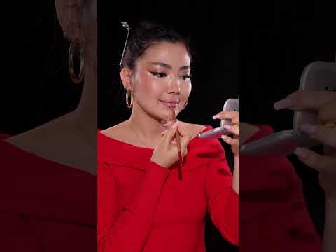 The Right Way To Wear Red Lipstick No Matter The Price