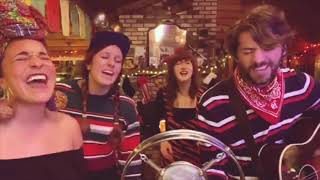 Miniatura del video ""I Wrote Mr. Tambourine Man" - John Craigie & Rainbow Girls (New Years Special)"