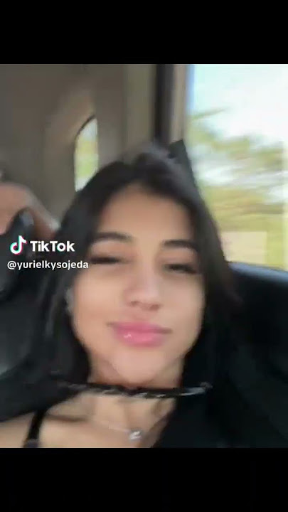 #yurielkis 🖤