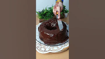 صوص الشكولاتة في دقيقة لتغليف وتزين الكيك والحلويات بدون زبدة ولاشيكولاته ولاكريمة Chocolate Sauce 