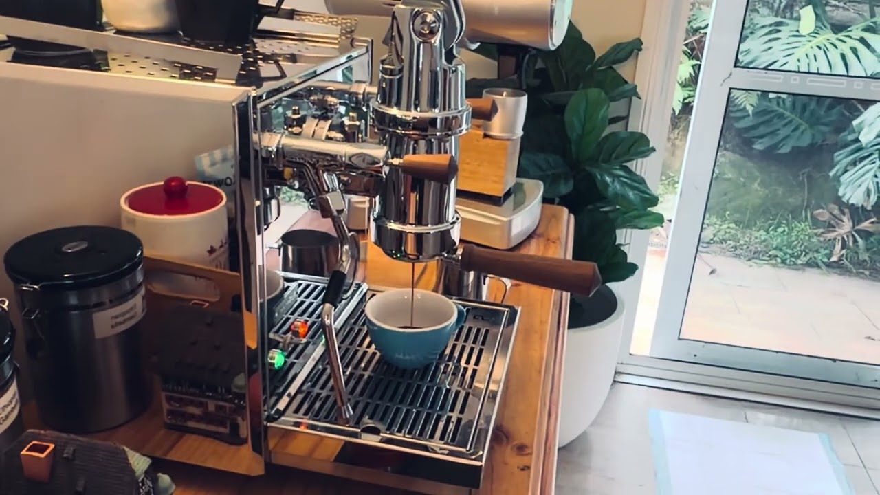 Krispy Audio morning coffee ritual with the Profitec Pro800 V2