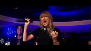 Download lagu OFF LIVE - Taylor Swift 'I Knew You Were Trouble' Live On The Seine, Paris