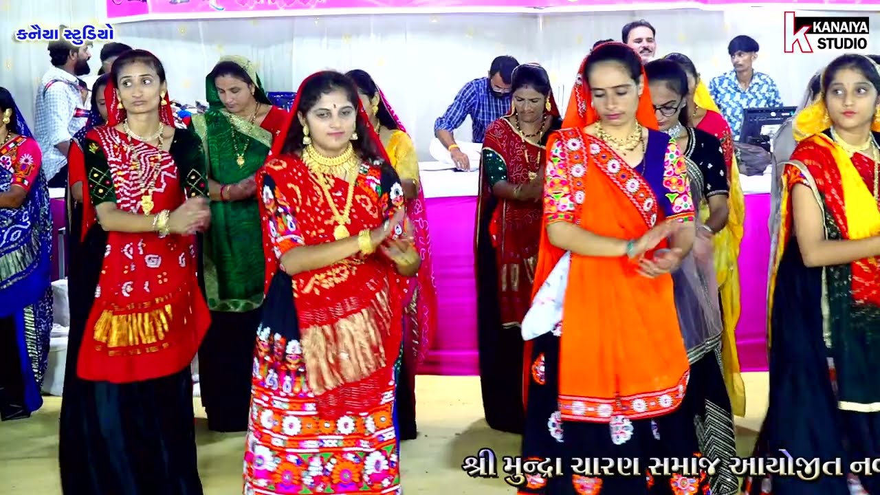 અરજણ ગઢવી II ક્યાં રમી આય રાસ II મુન્દ્રા ચારણ સમાજ નવરાત્રી મહોત્સવ 2025 કનૈયા સ્ટુડિયો કચ્છ 