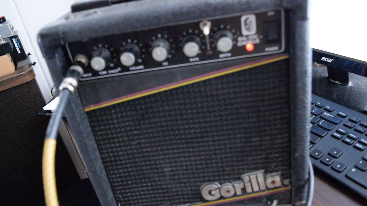 Vintage Gorilla GG20C Guitar Amp with Chorus and Tube Stack. YouTube