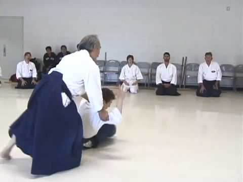 Kazuo Chiba Shihan demonstrating Gyaku hanmi Irimi...