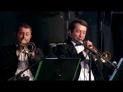 מקהלת מלכות, יואלי דיקמן & אברימי רוט - מחרוזת חב"ד | Malchus Choir, dickman, Roth - Chabad Medley