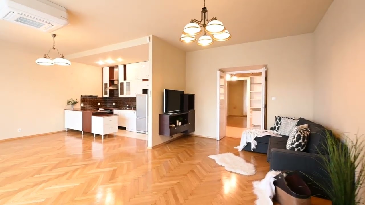 Spacious apartment, on the Al. Słowackiego Street - Apartment - Rent - Kraków, Śródmieście / Stare Miasto