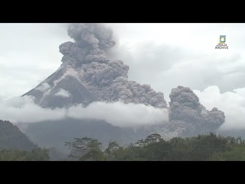 Jogja Archive | DETIK-DETIK ERUPSI VERTIKAL MERAPI