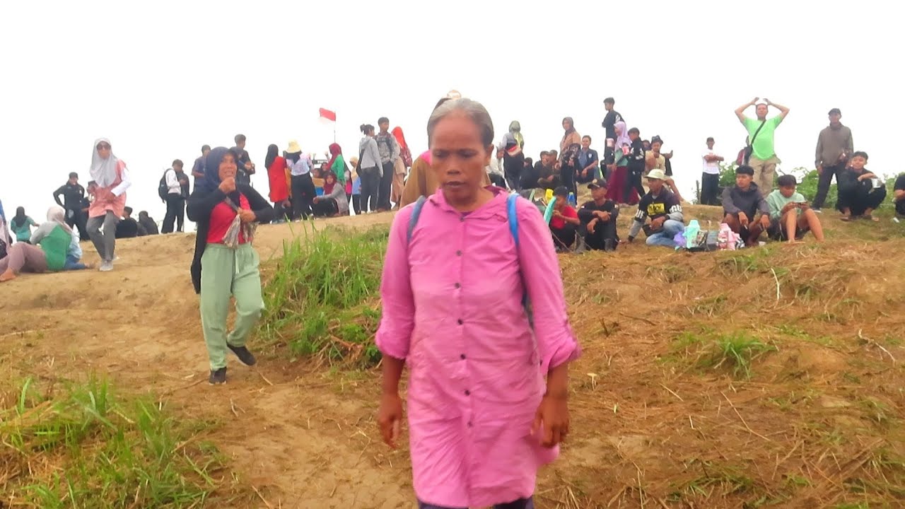 JUALAN NASI UDUK DI BUKIT BATURIP