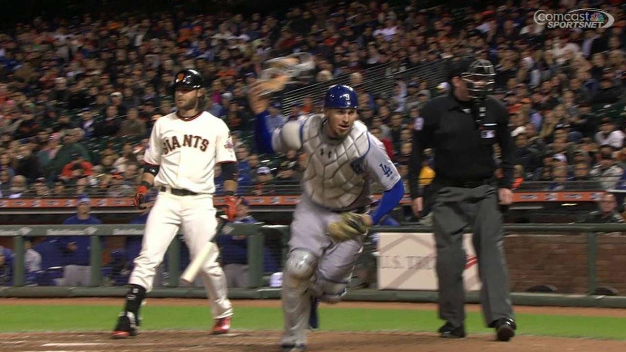 LAD@SF: Belt scores on Hatcher's wild pitch in 8th