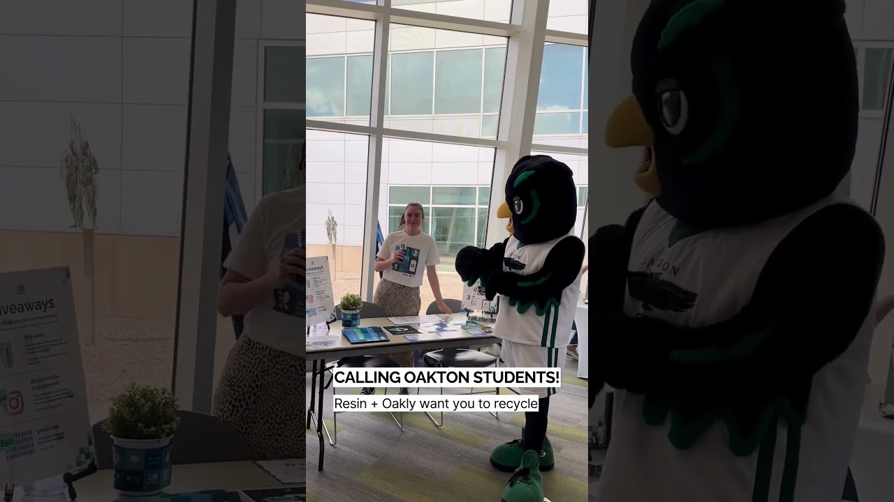 Oakton Students: Recycle & Make an Impact ♻️