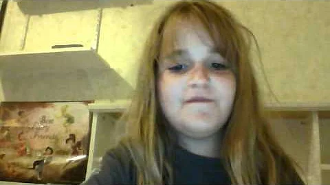 julia meeks's Webcam Video from June 17, 2012 07:2...