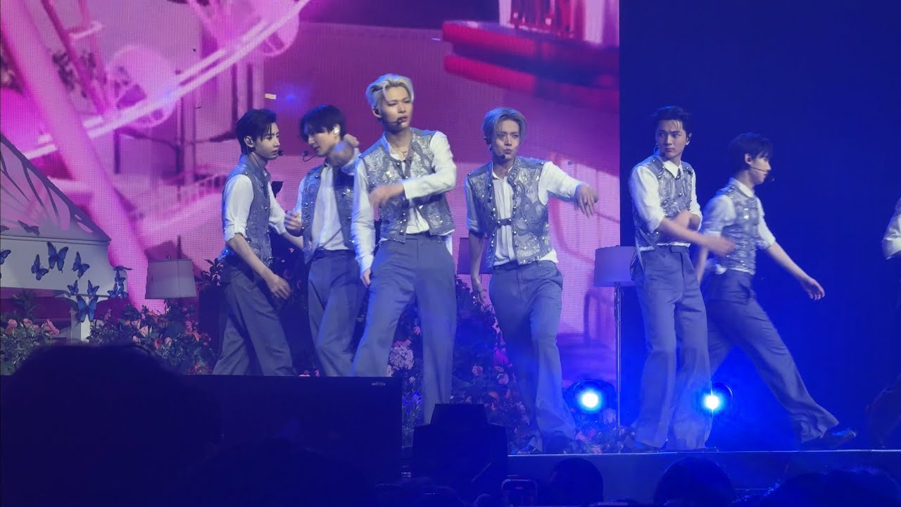 Enhypen Walk the Line - XO - Houston 08.13.2025