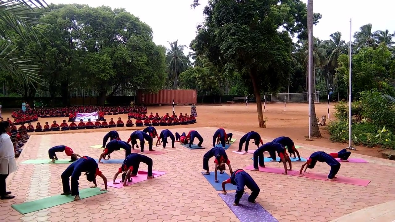 Our students yoga performance