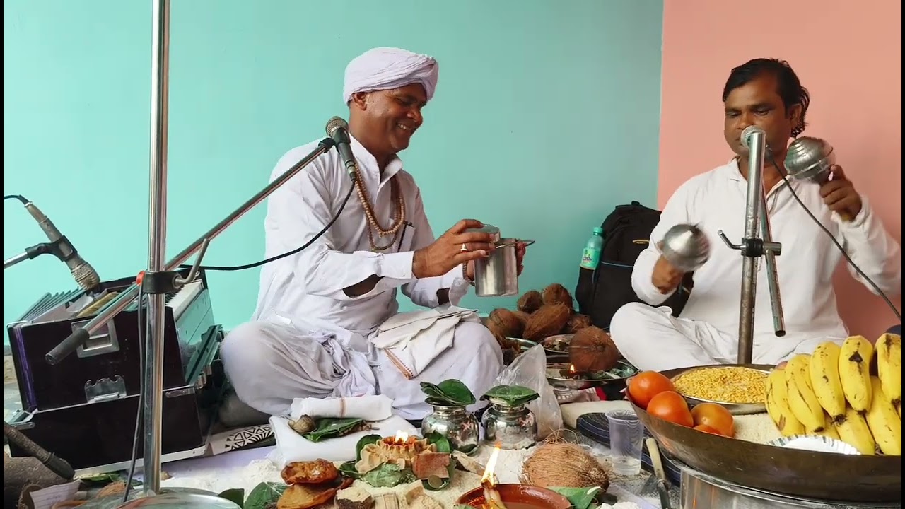 पंडित चंद्रभान भानु डहरिया चौंका आरती ग्राम फुलवारीपारा में प्रस्तुति