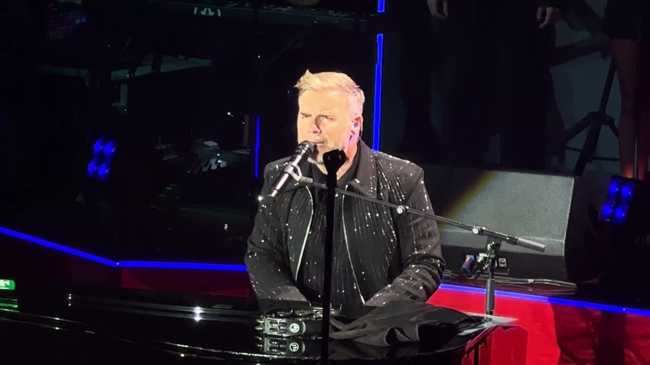 Gary Barlow - Since I Saw You Last/Reach Out (Songbook Tour 2025)