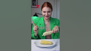 Eating corn elegantly🌽 #elegant #elegantly #elegance
