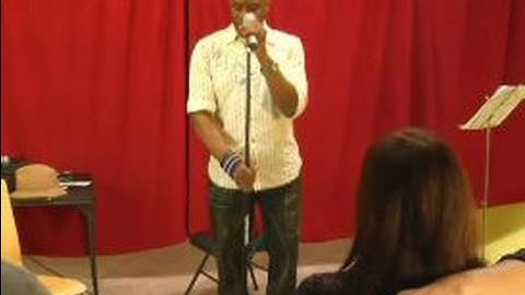 How to Improve Your Stage Presence : Use the Mic to Maintain Good Stage Presence