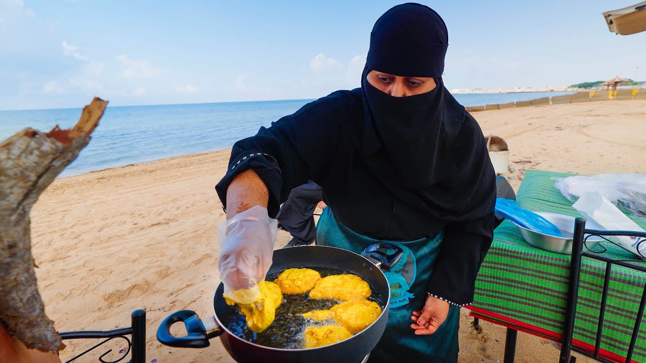 She s the BEST Cook! Unique SAUDI ARABIAN FOOD on Remote Island in the Red Sea!