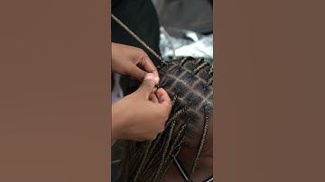 Free knotless braid tips! #howtobraid #braids #braidtutorial #knotlessbraids