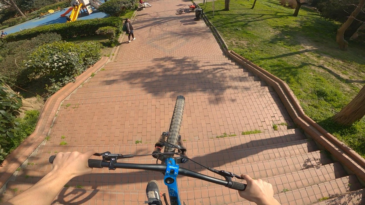 Hardtail’in Sınırlarını Zorluyorum! | İstanbul Urban Downhill / Freeride #19