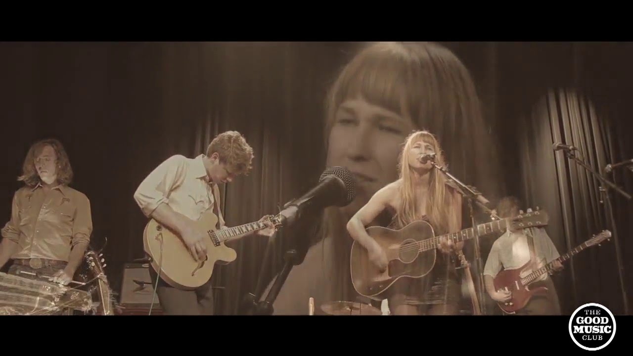 THE LONESOME HEROES - Dakota Beige LIVE at The Good Music Club camera iphone 8 plus apk