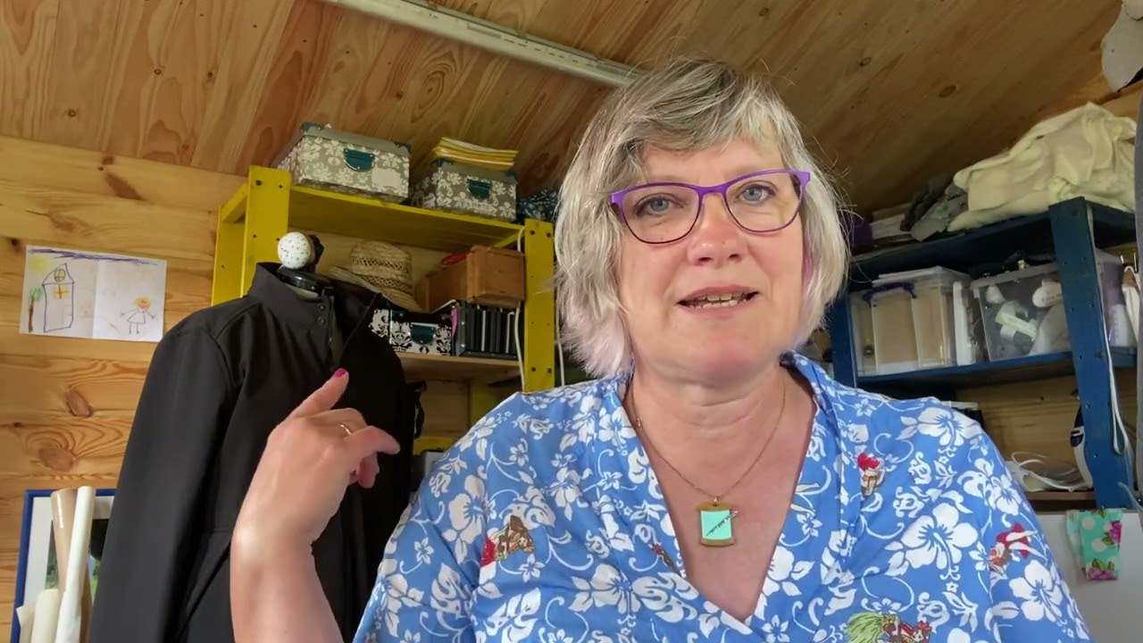 Viele Teile, ein Schnitt: Komplexe Nähprojekte und zwei Tierköpfe 