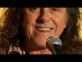 Donovan performs Sunshine Superman