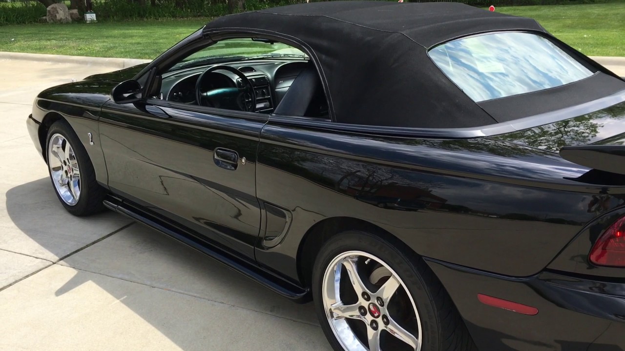 1994 Ford Mustang Convertible For