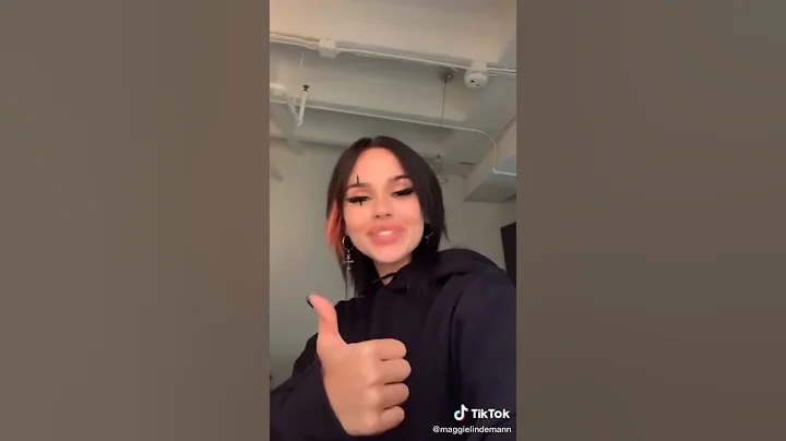 Maggie Lindemann via Tiktok / cute outfit !