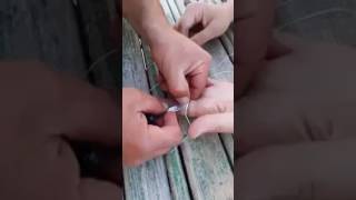 बटत फट झलल अगठ कश कढव