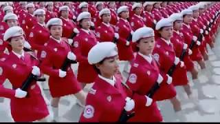 Chinese Female Soldiers Parade - Links 2 3 4 (Rammstein) (Creative Commons) Resimi