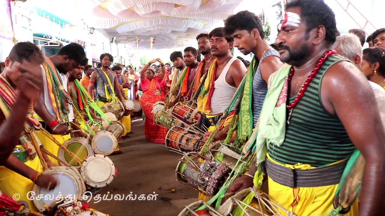          2  Sri Angalamman Alaipu pambai padal