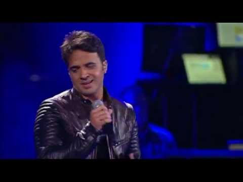 Festival de Viña 2012, Luis Fonsi, Aunque estes con él