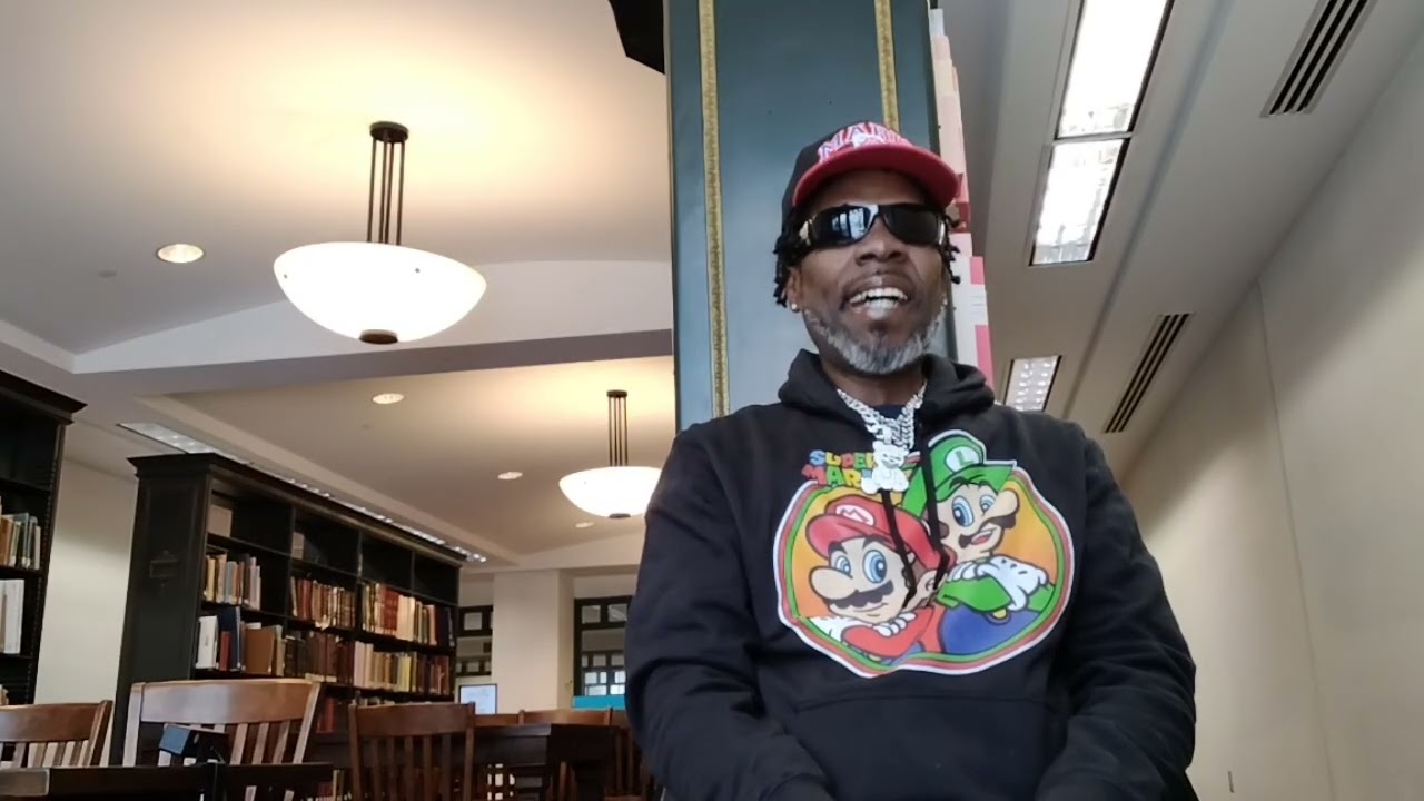 LEO ♌️ 🦁 FREAKY FRIDAY CLASS 🏫 👨‍🏫 🚸 🎒 IN SESSION BABY BABY 👶 😍 💙 🎶 😘 💕 