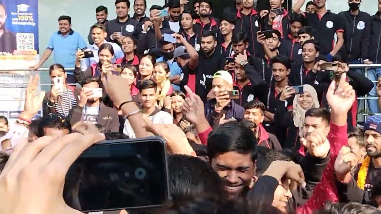 pw jee main result party